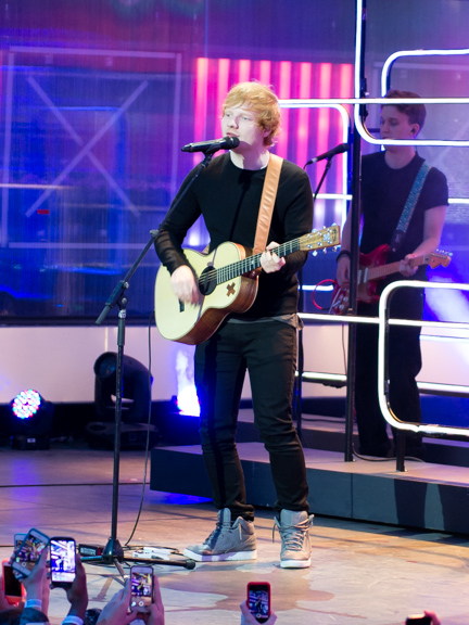 Ed Sheeran performing at the MMVAs in Toronto.
